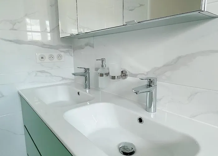 De - Proche Plages, Piscine Privee * Saint-Raphaël