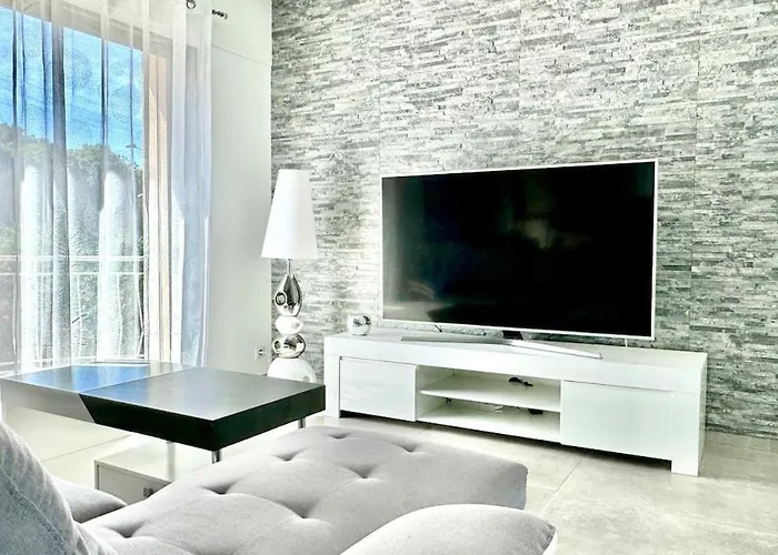 De - Proche Plages, Piscine Privee Villa