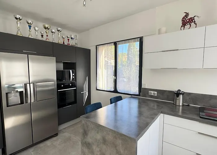 De - Proche Plages, Piscine Privée * Saint-Raphaël